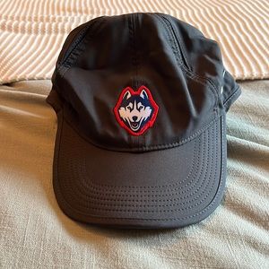 UConn Nike Featherlight Hat
